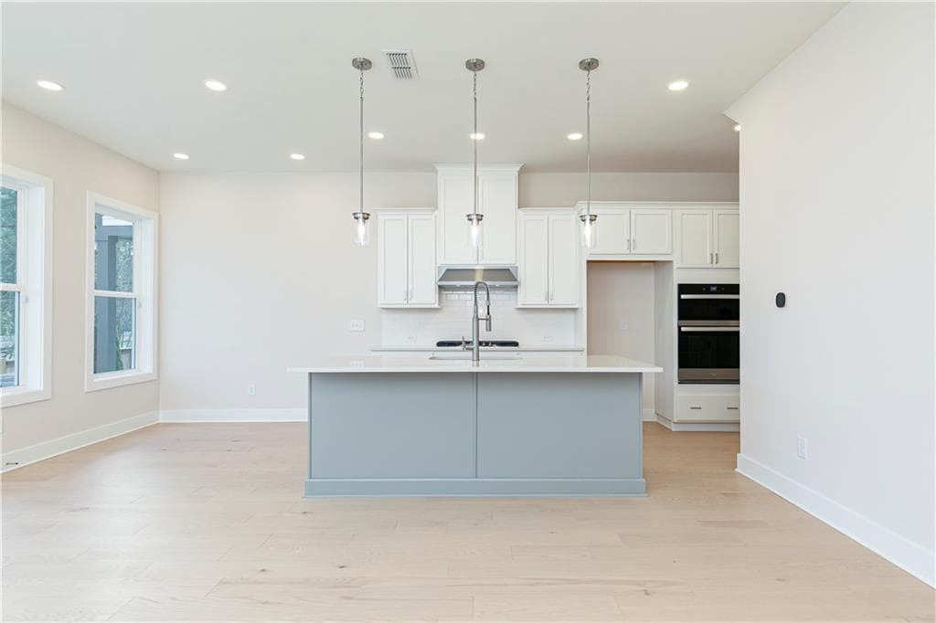 3 bedroom, 3 bathroom, 2,005 sq ft townhouse for sale at 1989 Carver Lane 46, Marietta, GA 30066 — photo 6
