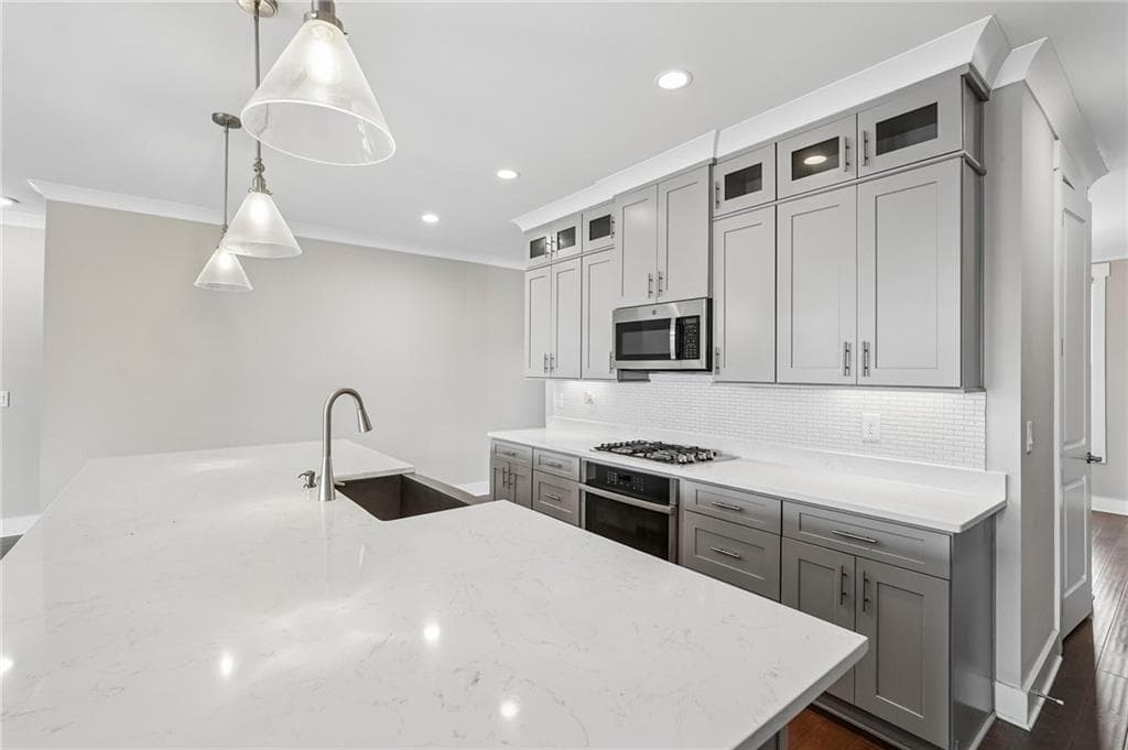 3 bedroom, 4 bathroom, 2,865 sq ft townhouse for rent at 6075 Webster Circle, Norcross, GA 30071 for $3,200 a month — photo 6