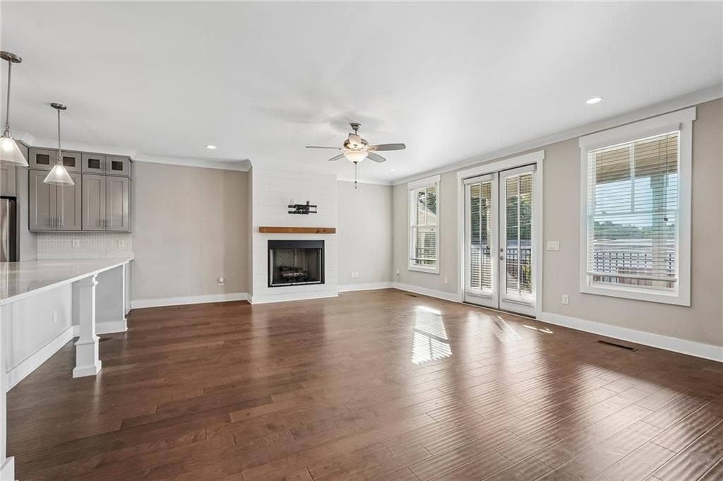 3 bedroom, 4 bathroom, 2,865 sq ft townhouse for rent at 6075 Webster Circle, Norcross, GA 30071 for $3,200 a month — photo 10