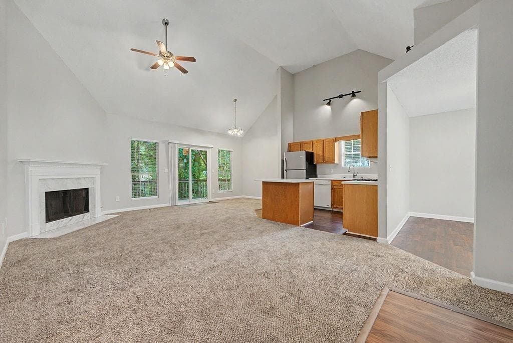 3 bedroom, 2 bathroom, 1,815 sq ft single family residence for sale at 176 Shallow Ridge Lane, Kennesaw, GA 30144 — photo 3