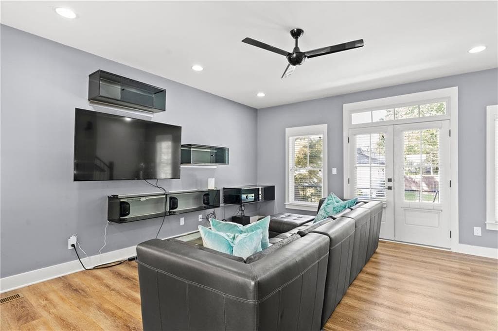 3 bedroom, 4 bathroom, 1,982 sq ft townhouse for sale at 3484 Orchard Street, Hapeville, GA 30354 — photo 10