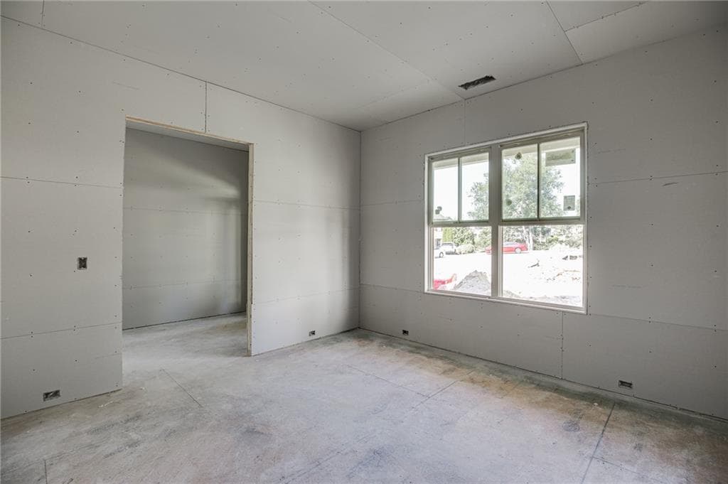 5 bedroom, 4 bathroom, 3,676 sq ft single family residence for sale at 5541 Morningview Lane, Jefferson, GA 30549 — photo 7