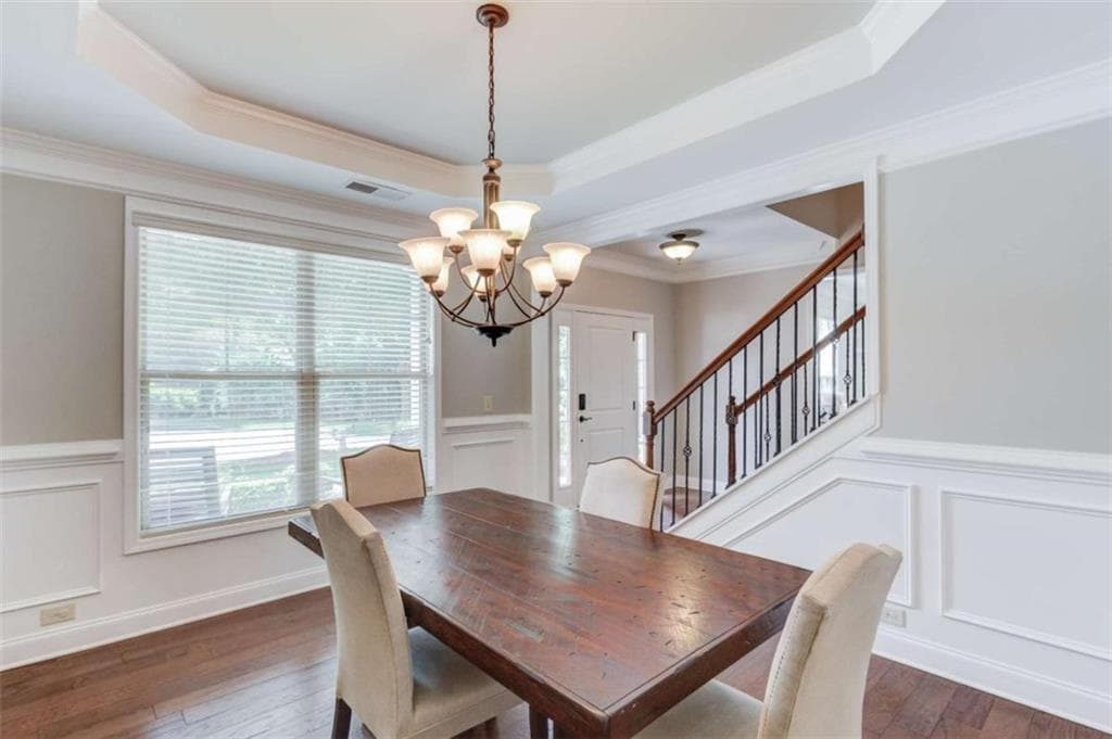 6 bedroom, 4 bathroom, 3,646 sq ft single family residence for rent at 6005 Deer Walk Trail, Sugar Hill, GA 30518 for $3,695 a month — photo 4