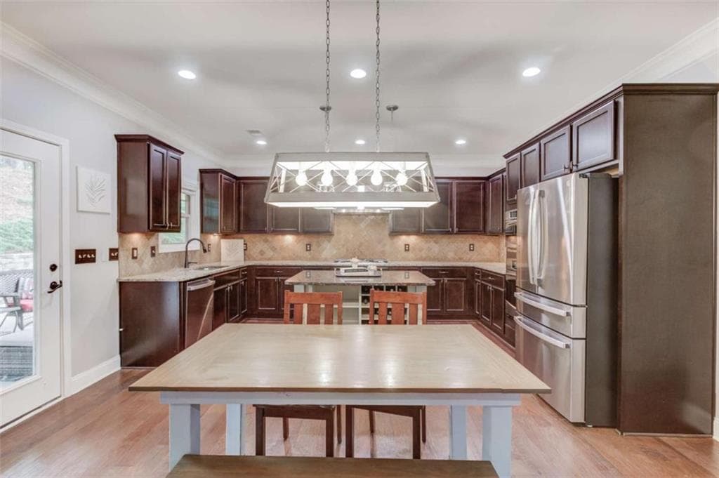 6 bedroom, 4 bathroom, 3,646 sq ft single family residence for rent at 6005 Deer Walk Trail, Sugar Hill, GA 30518 for $3,695 a month — photo 7