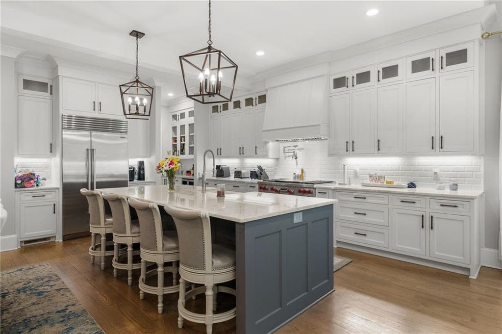 6 bedroom, 5 bathroom, 5,400 sq ft single family residence for rent at 2571 Winding Lane, Atlanta, GA 30319 for $9,000 a month — photo 8