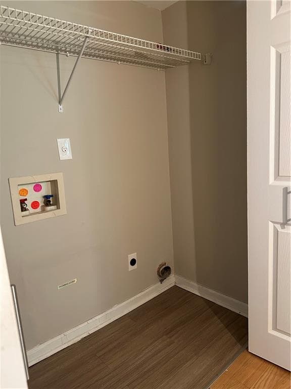 2 bedroom, 2 bathroom, 980 sq ft condominium for sale at 3175 Seven Pines Court 306, Atlanta, GA 30339 — photo 10