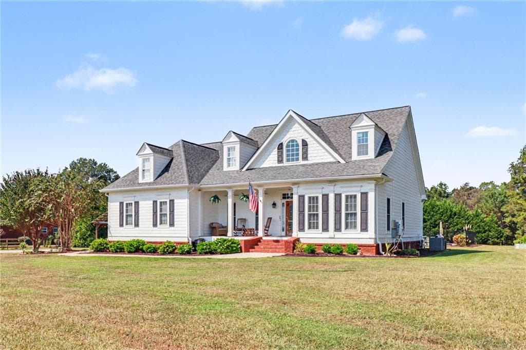 4 bedroom, 3 bathroom, 2,358 sq ft single family residence under contract at 1510 Taylorsville Macedonia Road, Taylorsville, GA 30178 — photo 6