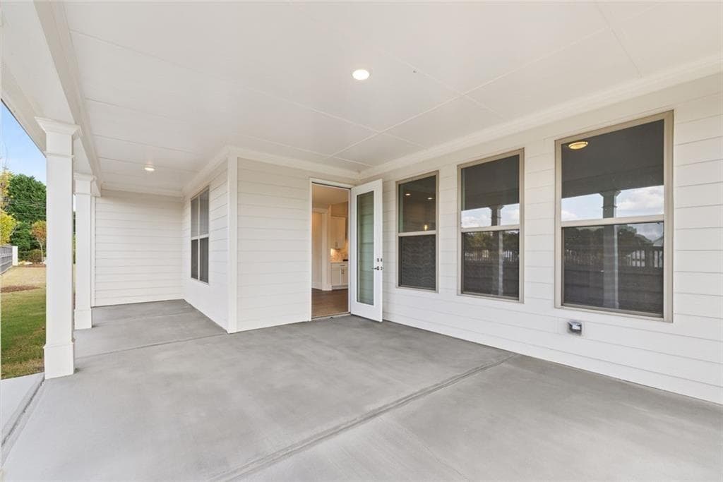 3 bedroom, 2 bathroom, 2,264 sq ft single family residence for sale at 3498 Chosen Boulevard, Snellville, GA 30078 — photo 6