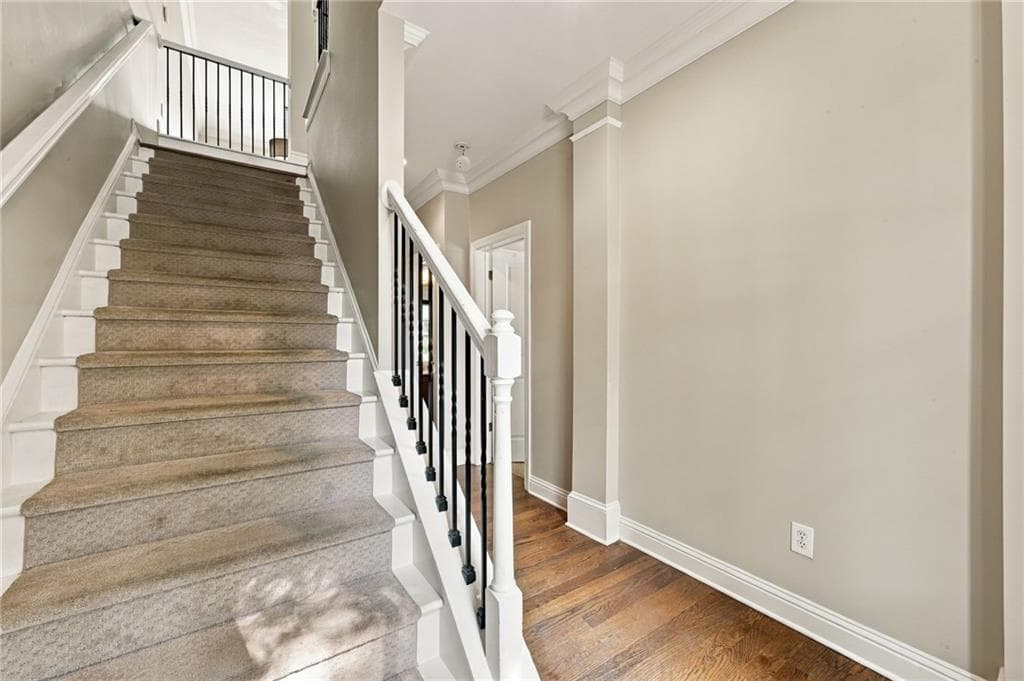 3 bedroom, 4 bathroom, 2,196 sq ft townhouse for sale at 9974 Ashton Old Road, Douglasville, GA 30135 — photo 2