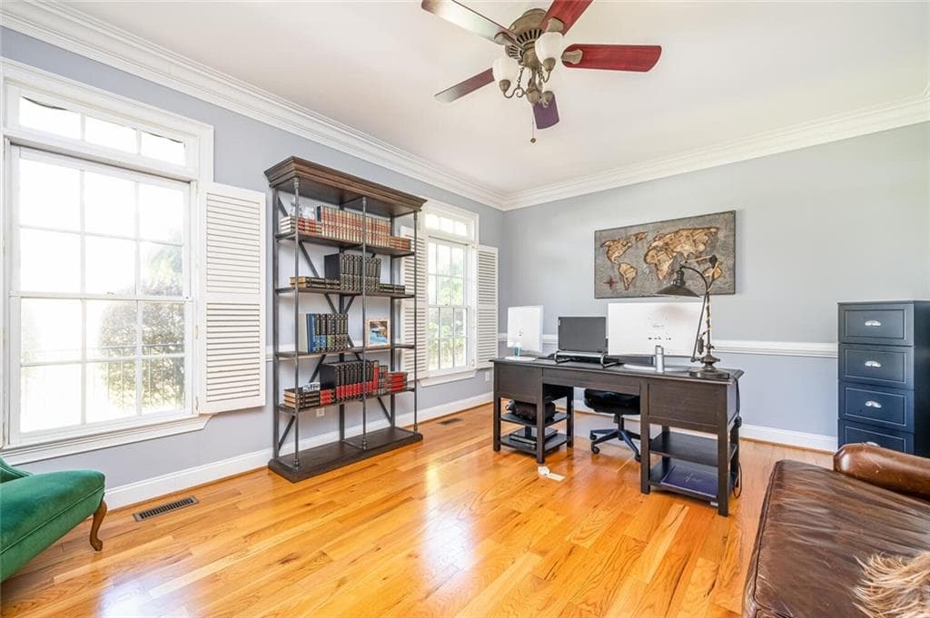 5 bedroom, 5 bathroom, 6,185 sq ft single family residence for sale at 4530 Derby Lane, Smyrna, GA 30082 — photo 5