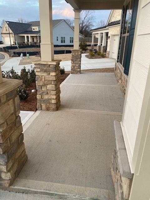 3 bedroom, 3 bathroom, 2,400 sq ft single family residence for sale at 3769 Tielman Street, Snellville, GA 30078 — photo 8