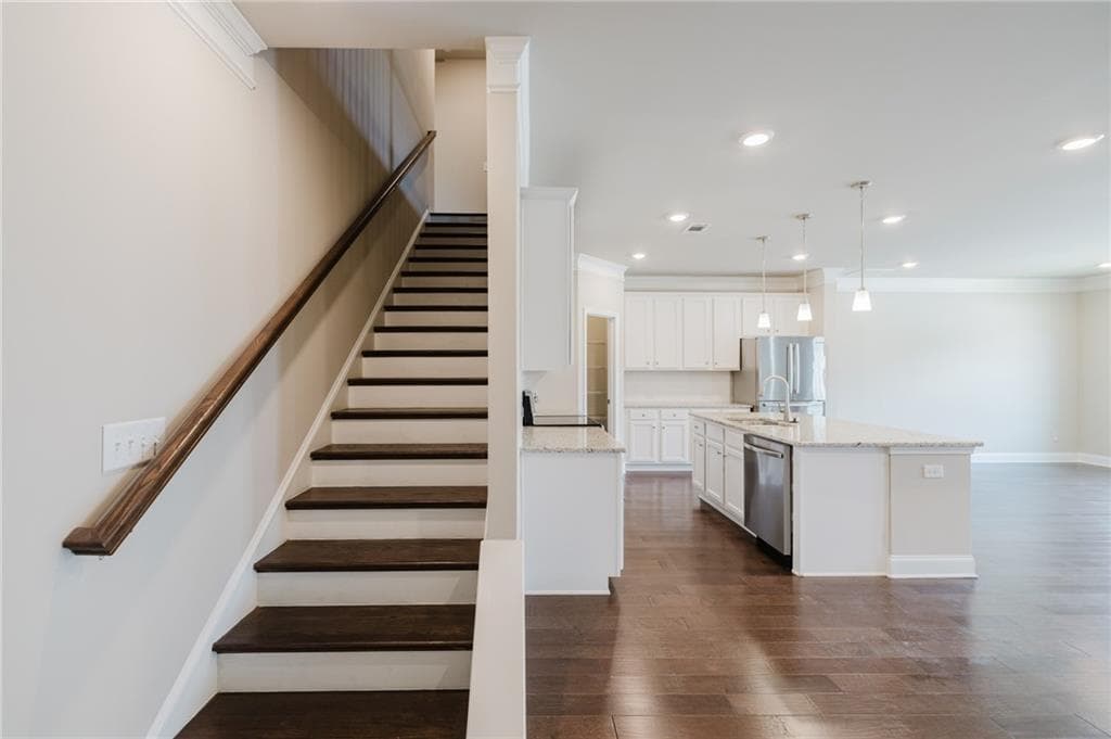 3 bedroom, 3 bathroom, 2,268 sq ft townhouse for rent at 2959 Weyhill Trail, Buford, GA 30519 for $2,200 a month — photo 6