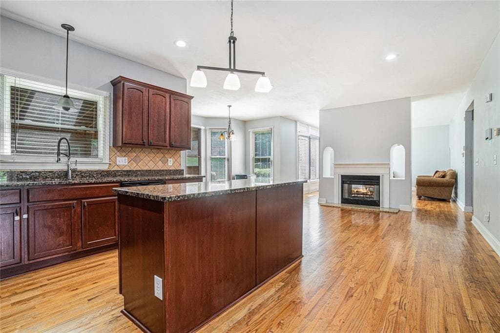 4 bedroom, 5 bathroom, 3,772 sq ft single family residence for sale at 3641 Mountain Cove Road, Snellville, GA 30039 — photo 8