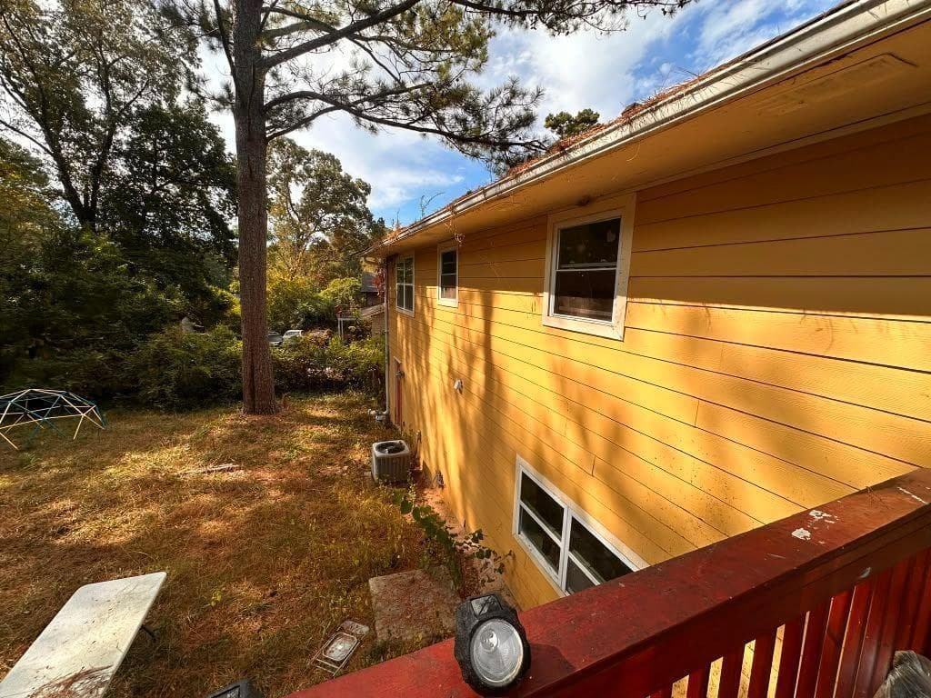 4 bedroom, 3 bathroom, 2,552 sq ft single family residence under contract at 116 Peartree Lane, Riverdale, GA 30274 — photo 9