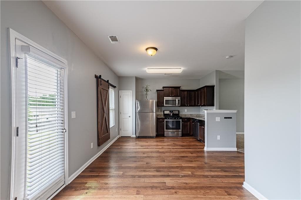 3 bedroom, 3 bathroom, 1,648 sq ft single family residence for sale at 623 Nonsuch Way, Winder, GA 30680 — photo 7