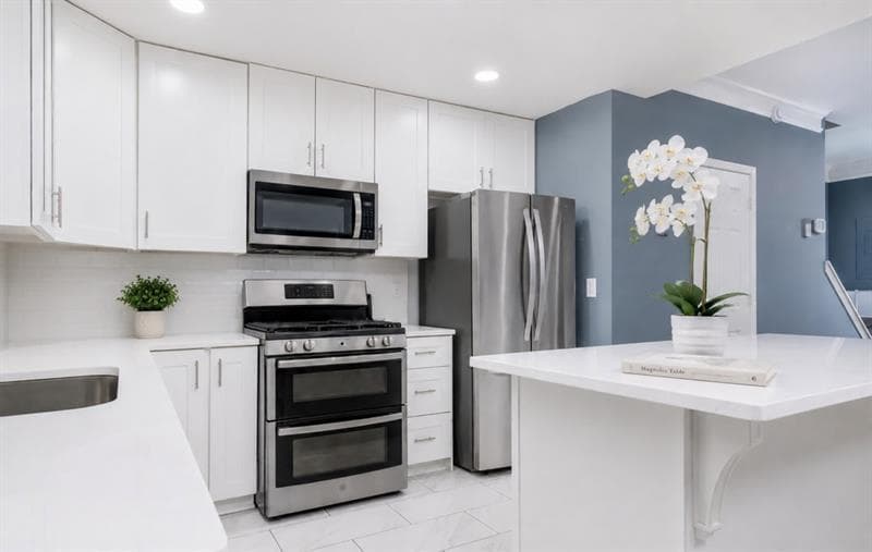 2 bedroom, 3 bathroom, 1,160 sq ft townhouse for rent at 3539 Mount Vernon Circle, Atlanta, GA 30340 for $1,950 a month — photo 7