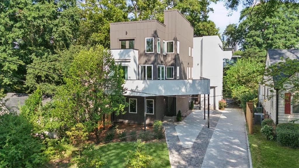 3 bedroom, 5 bathroom, 3,486 sq ft townhouse for sale at 1205 Holly Street A, Atlanta, GA 30318