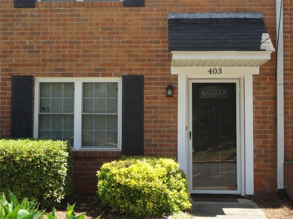 2 bedroom, 2 bathroom, 1,080 sq ft townhouse for rent at 403 Northdale Court, Lawrenceville, GA 30043 for $1,500 a month — photo 1 of 14