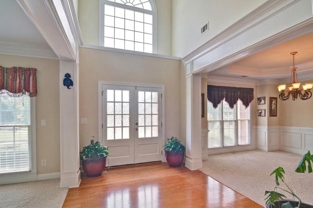 6 bedroom, 4 bathroom, 3,337 sq ft single family residence for sale at 1110 Sienna Drive, Cumming, GA 30040 — photo 5