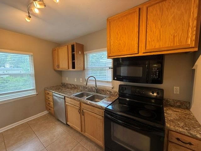 2 bedroom, 1 bathroom, 1,400 sq ft other for rent at 1225 Hosea L Williams Drive A, Atlanta, GA 30317 for $1,800 a month — photo 5