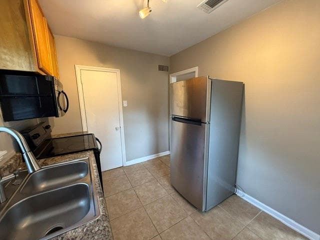2 bedroom, 1 bathroom, 1,400 sq ft other for rent at 1225 Hosea L Williams Drive A, Atlanta, GA 30317 for $1,800 a month — photo 8