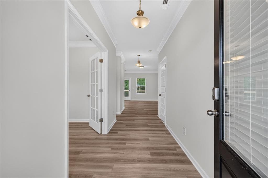 4 bedroom, 3 bathroom, 2,372 sq ft single family residence under contract at 175 Jones Ridge Drive, Dallas, GA 30132 — photo 4