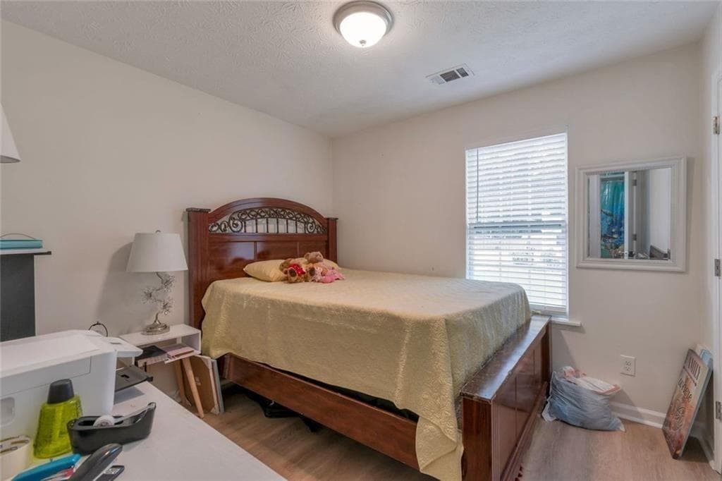 4 bedroom, 2 bathroom, 1,440 sq ft single family residence for sale at 2000 Wendover Drive, Snellville, GA 30078 — photo 9