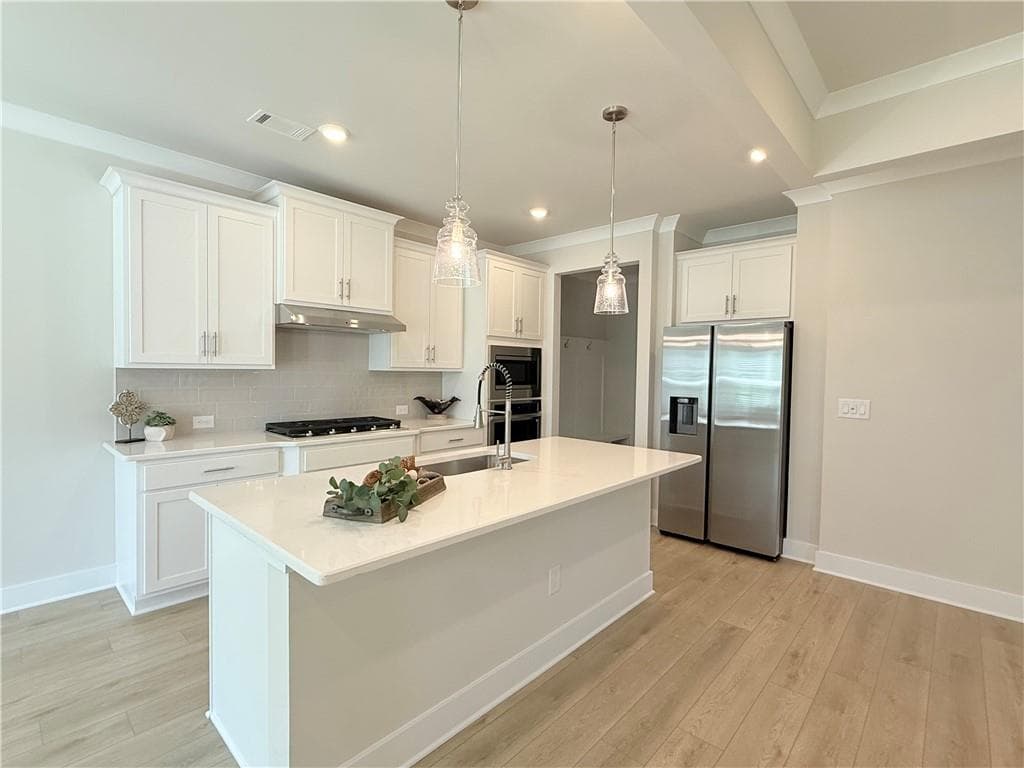 5 bedroom, 4 bathroom, 2,800 sq ft single family residence for sale at 5346 Windridge Parkway, Gainesville, GA 30507 — photo 10