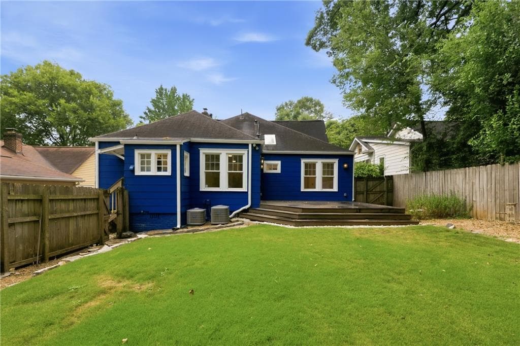4 bedroom, 2 bathroom, 1,733 sq ft single family residence for sale at 2666 Arbor Avenue, Atlanta, GA 30317 — photo 5
