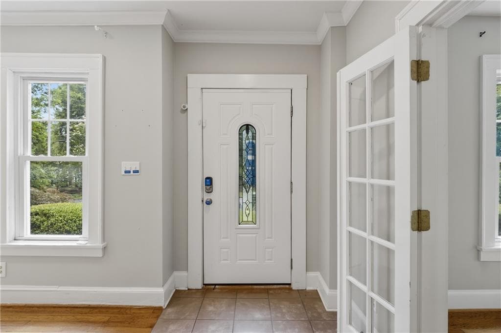 4 bedroom, 2 bathroom, 1,733 sq ft single family residence for sale at 2666 Arbor Avenue, Atlanta, GA 30317 — photo 6