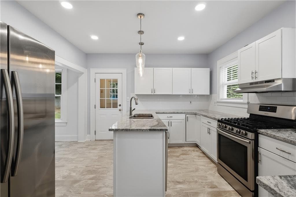 4 bedroom, 2 bathroom, 1,733 sq ft single family residence for sale at 2666 Arbor Avenue, Atlanta, GA 30317 — photo 7