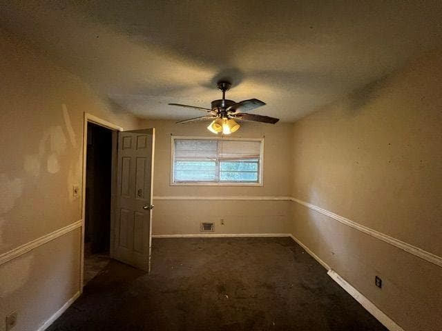 3 bedroom, 3 bathroom, 1,751 sq ft single family residence under contract at 3919 Bressler Circle, Decatur, GA 30035 — photo 4
