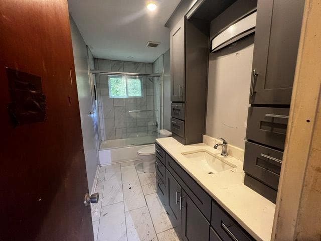 3 bedroom, 3 bathroom, 1,751 sq ft single family residence under contract at 3919 Bressler Circle, Decatur, GA 30035 — photo 10