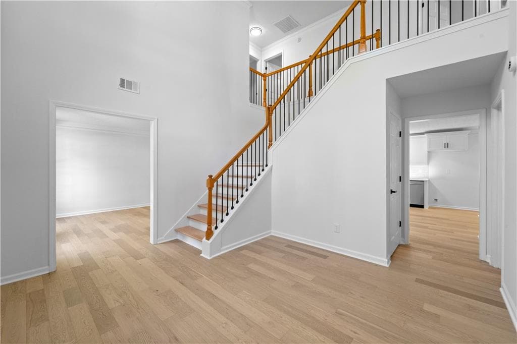 5 bedroom, 3 bathroom, 3,371 sq ft single family residence for sale at 6913 Wynmeadow Drive, Stone Mountain, GA 30087 — photo 6