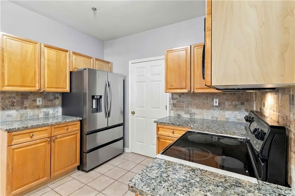 3 bedroom, 3 bathroom, 2,087 sq ft condominium for sale at 1027 Whitshire Way 1027, Alpharetta, GA 30004 — photo 10