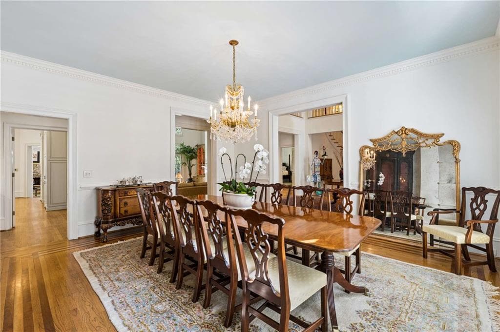7 bedroom, 9 bathroom, 10,000 sq ft single family residence for sale at 110 Parc Du Chateau, Sandy Springs, GA 30327 — photo 8