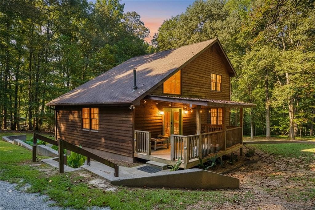 3 bedroom, 2 bathroom, 2,162 sq ft home for sale at 137 Ridge Crest Court, Ellijay, GA