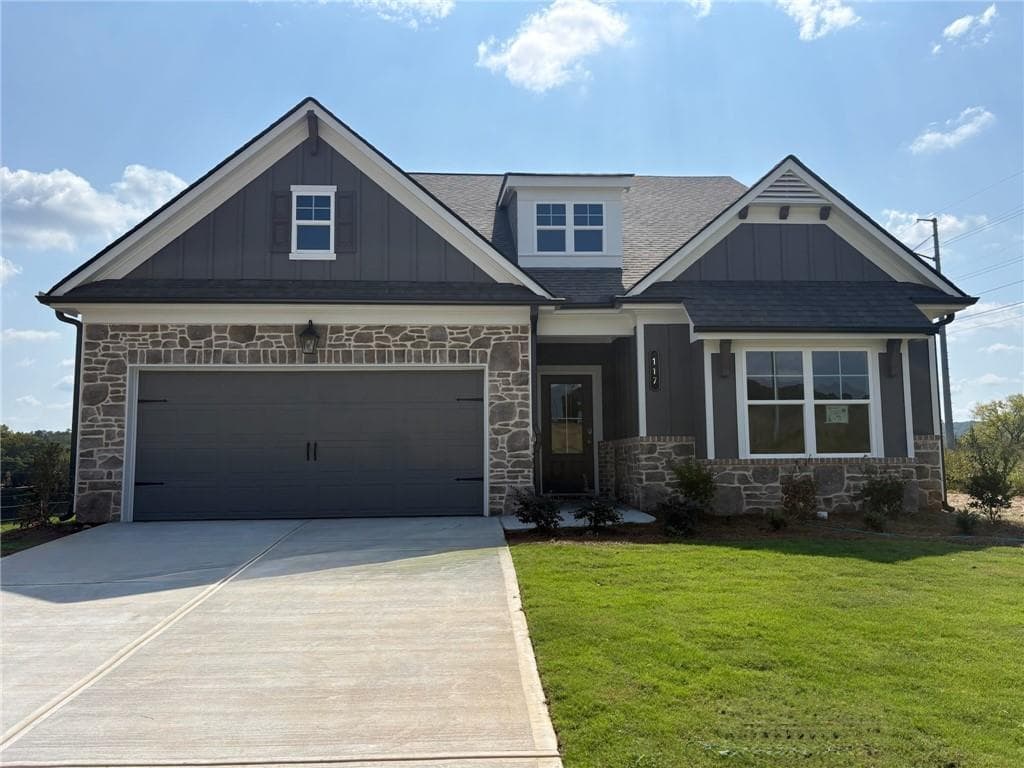 3 bedroom, 3 bathroom, 2,450 sq ft single family residence for sale at 117 Garland Gable Drive, Cartersville, GA 30120