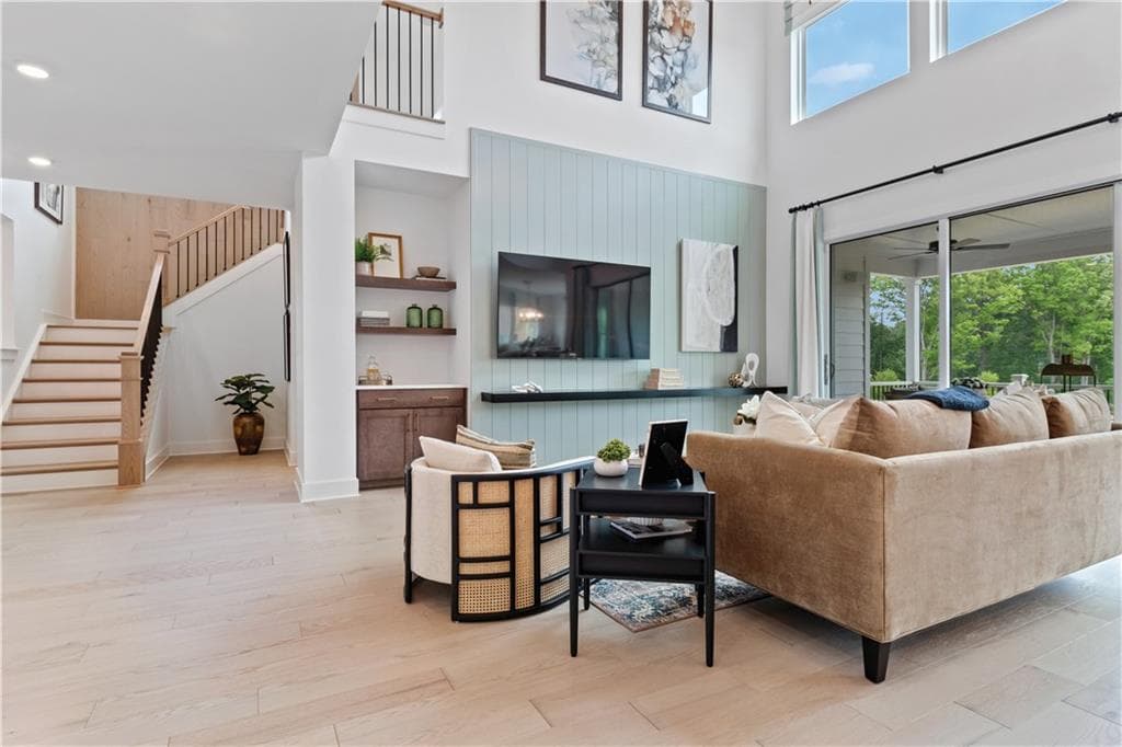 4 bedroom, 4 bathroom, 5,500 sq ft single family residence for sale at 312 Beebalm Street, Woodstock, GA 30188 — photo 6