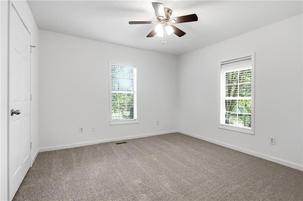 2 bedroom, 1 bathroom, 1,186 sq ft single family residence for sale at 140 Triple D Drive, Adairsville, GA 30103 — photo 4