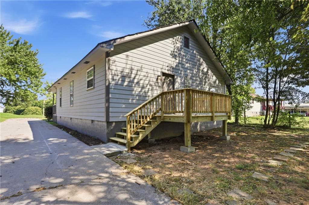 2 bedroom, 1 bathroom, 1,186 sq ft single family residence for sale at 140 Triple D Drive, Adairsville, GA 30103 — photo 5