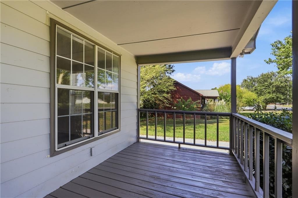 2 bedroom, 1 bathroom, 1,186 sq ft single family residence for sale at 140 Triple D Drive, Adairsville, GA 30103 — photo 9