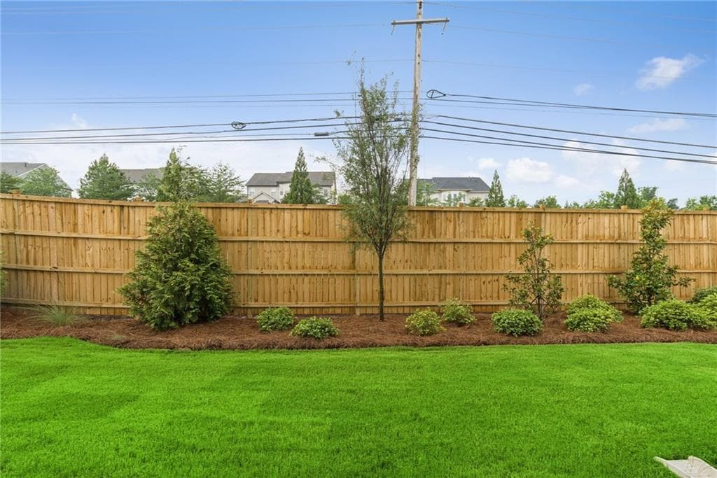 4 bedroom, 4 bathroom, 3,008 sq ft single family residence for sale at 305 Beebalm Street, Woodstock, GA 30188 — photo 3