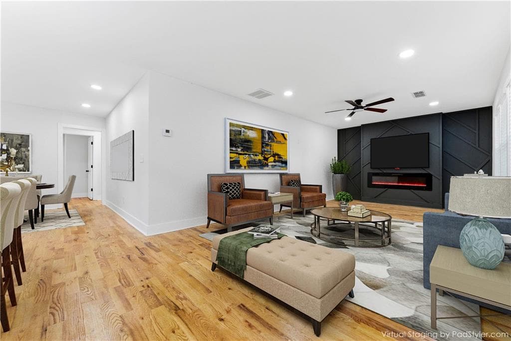 7 bedroom, 4 bathroom, 2,720 sq ft single family residence for sale at 921 Hall Street, Atlanta, GA 30318 — photo 2