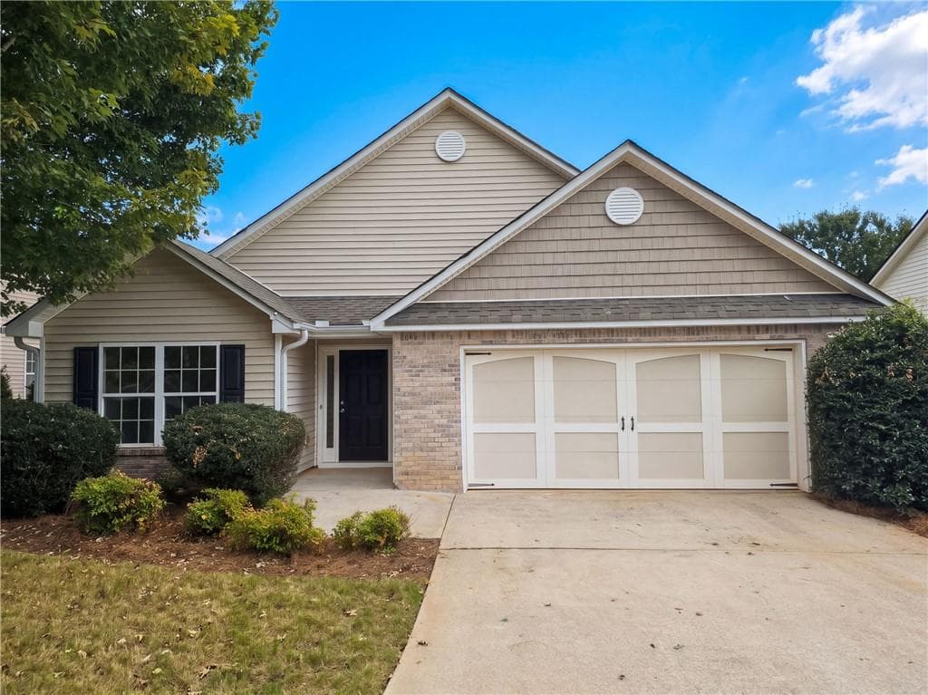 3 bedroom, 2 bathroom, 1,548 sq ft home for sale at 621 Majesty Crossing, Winder, GA