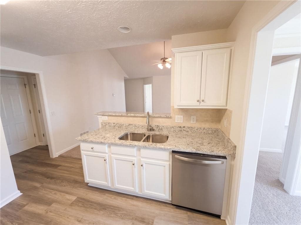 3 bedroom, 2 bathroom, 1,548 sq ft single family residence for sale at 621 Majesty Crossing, Winder, GA 30680 — photo 7