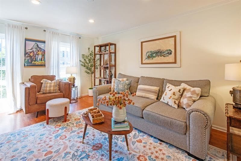 2 bedroom, 3 bathroom, 1,320 sq ft townhouse for sale at 3 Surry County Place, Atlanta, GA 30318 — photo 4