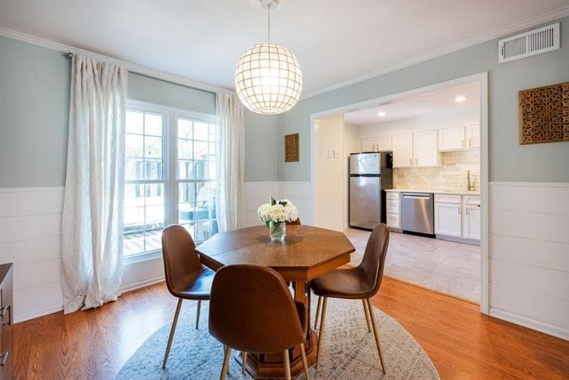 2 bedroom, 3 bathroom, 1,320 sq ft townhouse for sale at 3 Surry County Place, Atlanta, GA 30318 — photo 9