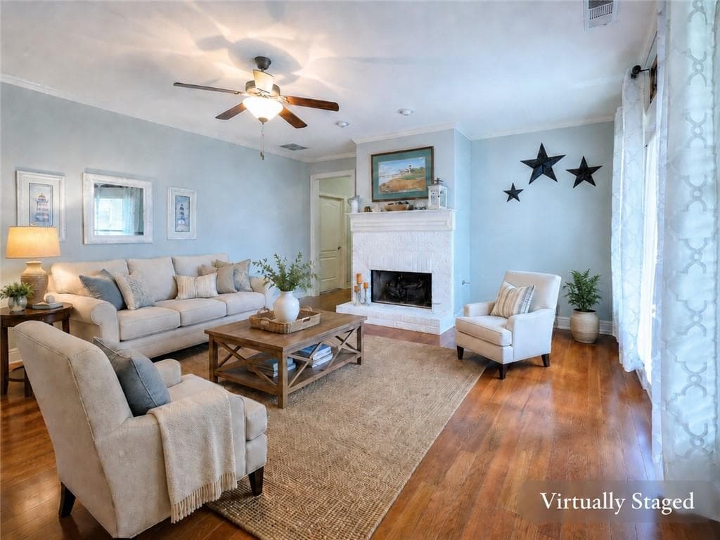 3 bedroom, 2 bathroom, 2,958 sq ft single family residence for sale at 125 Hawthorn Way, Hoschton, GA 30548 — photo 5