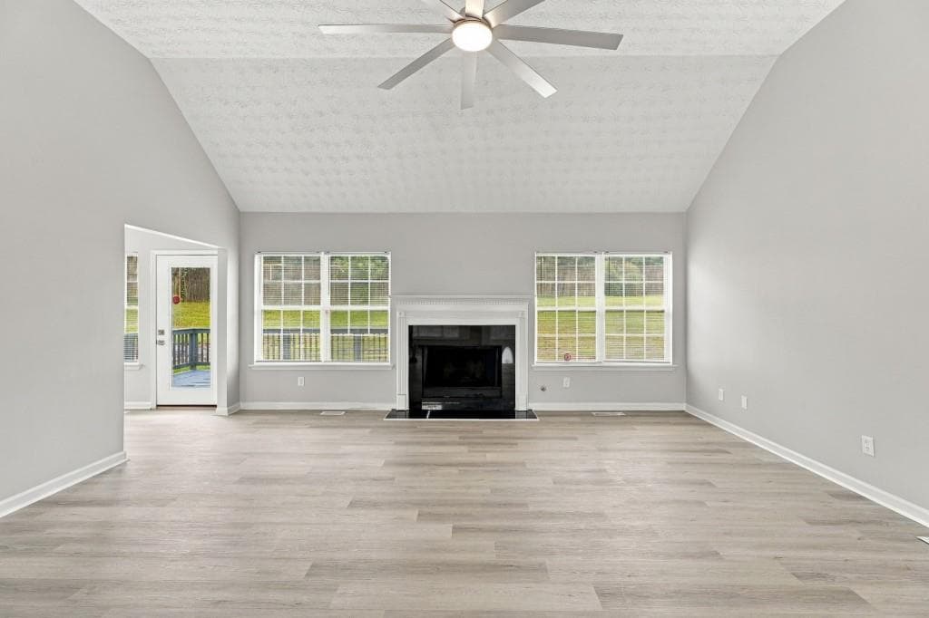 5 bedroom, 3 bathroom, 3,422 sq ft single family residence under contract at 3560 Cowan Ridge Drive, Winston, GA 30187 — photo 3